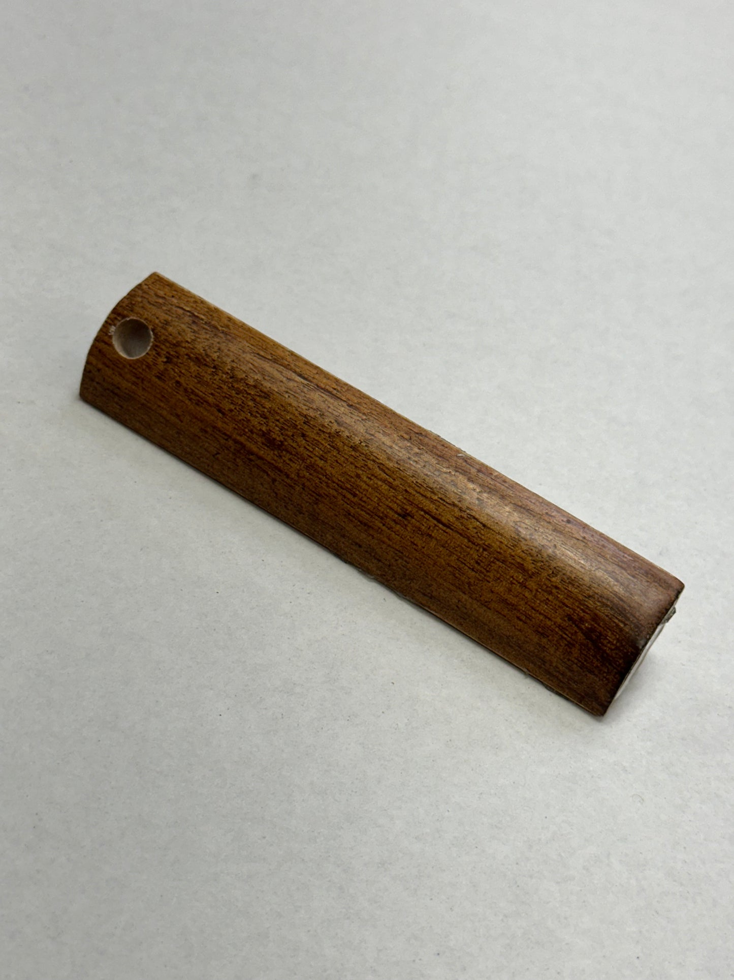 Mohawk Quarter Round _ Solid Wood HQRTA-5207 Maple Light Amber