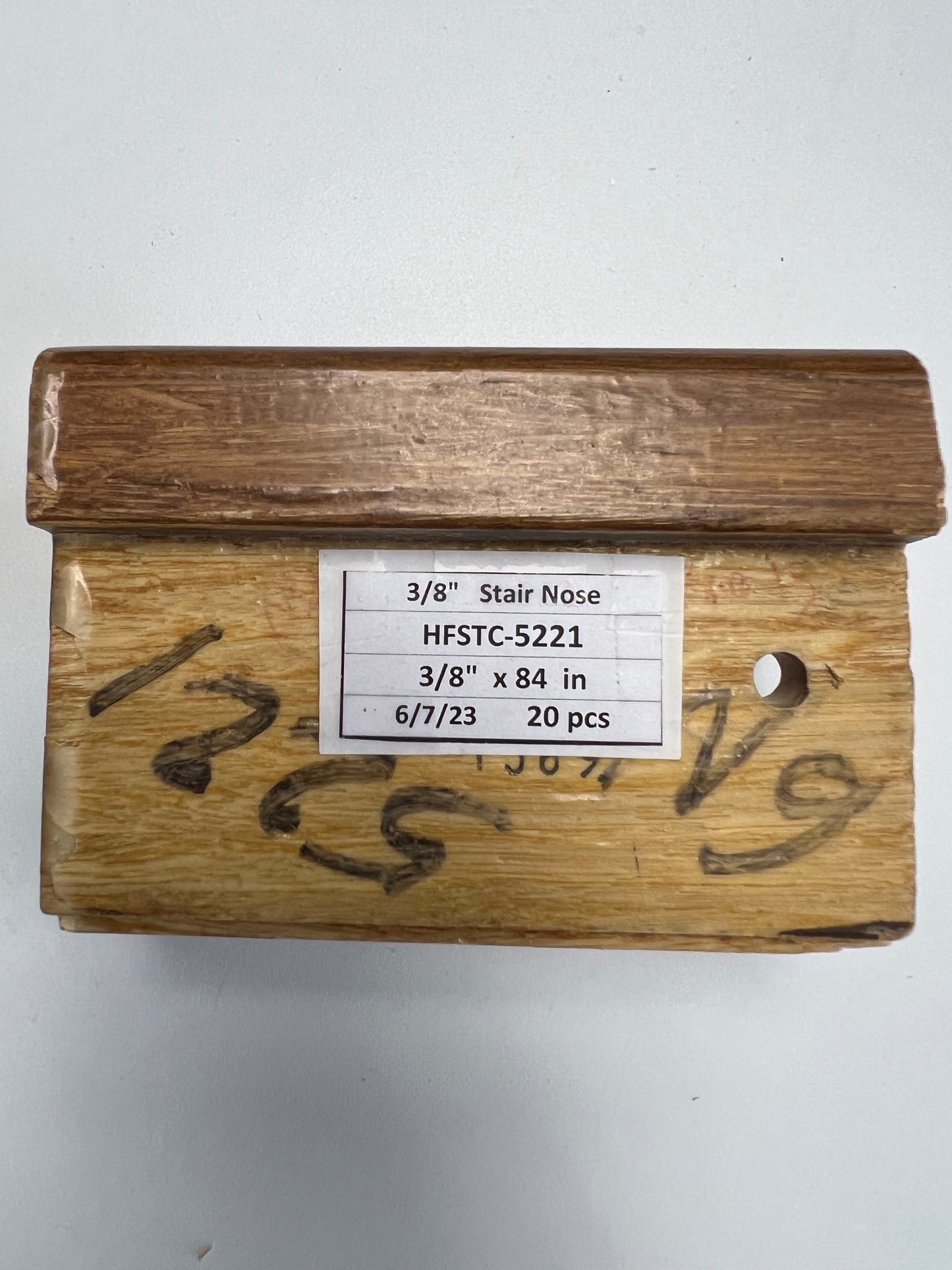 Mohawk Stair Nose_Solid Wood HFSTC-5221 Rustic Baked Natural