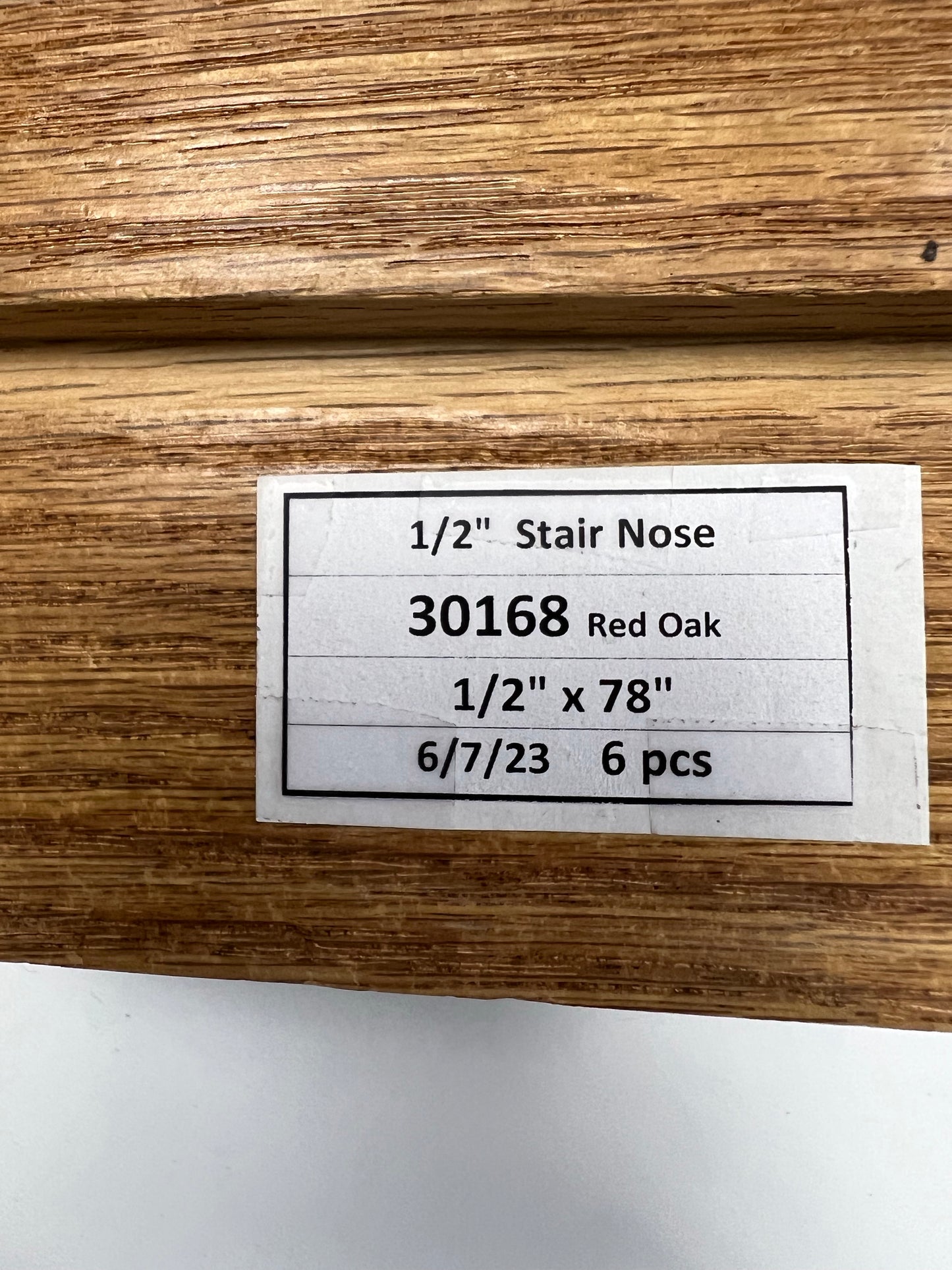 Stair Nose_Solid Wood 30168 Red Oak Fawn