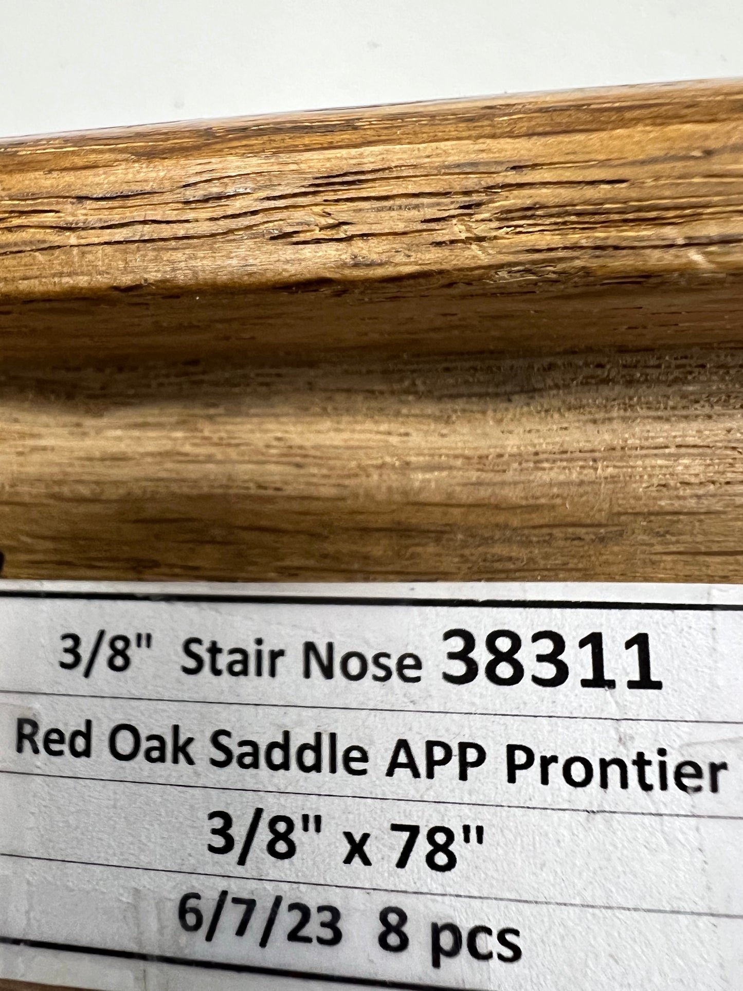 Stair Nose_Solid Wood 38311 Red Oak Saddle