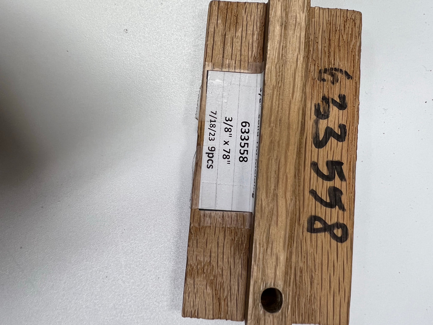 T-Molding _ Solid Wood 633558