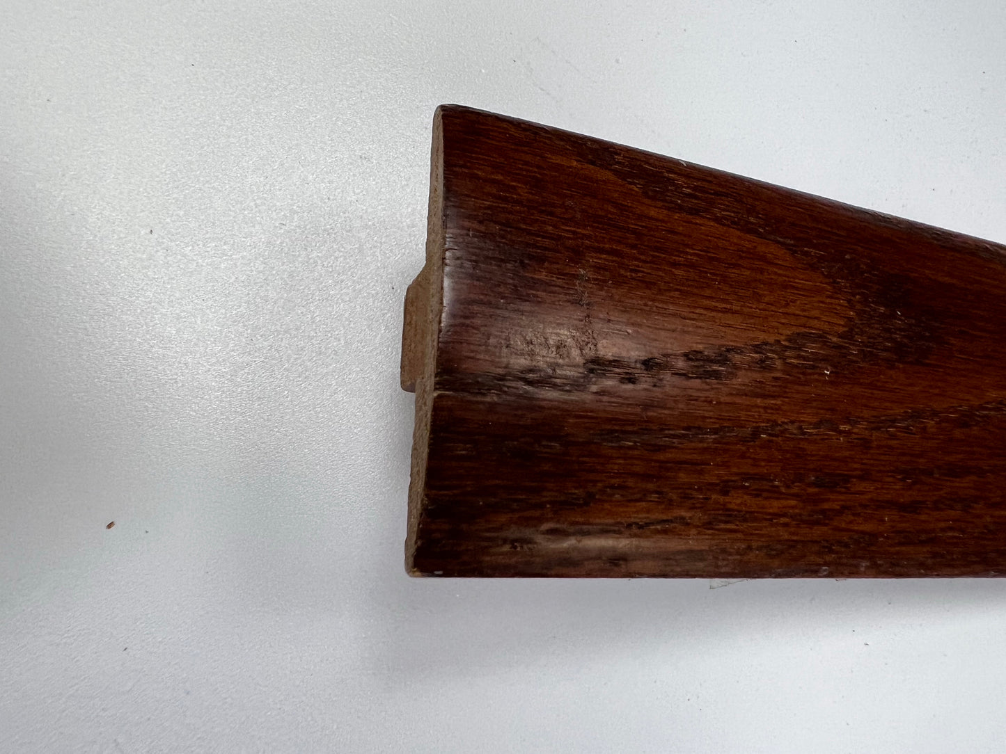 T-Molding _ Solid Wood 610495