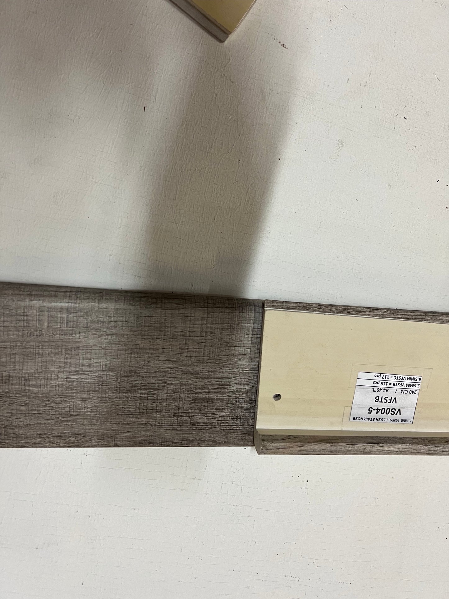 Mohawk VS004-5 Flush Stair Nose For Waterproof Flooring