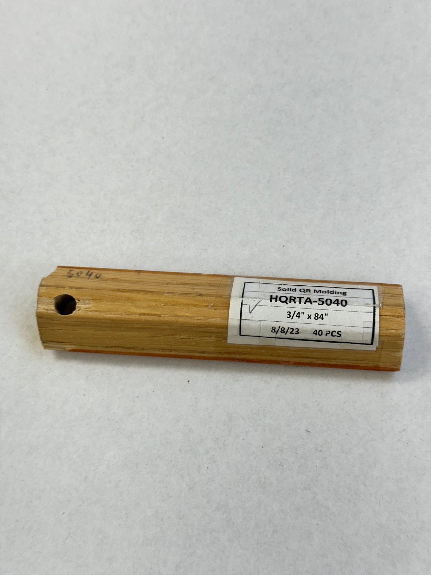 Mohawk Quarter Round _ Solid Wood HQRTA-5040 Golden Oak