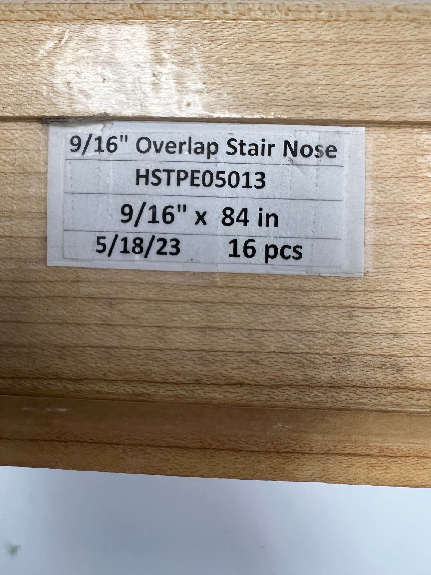 Mohawk Overlap Stair Nose_Solid Wood HSTPE-5013 Maple Natural