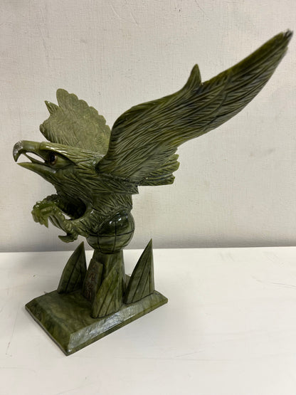 Rare Oriental Jade Stone Eagle Art Statue Centerpiece SP5